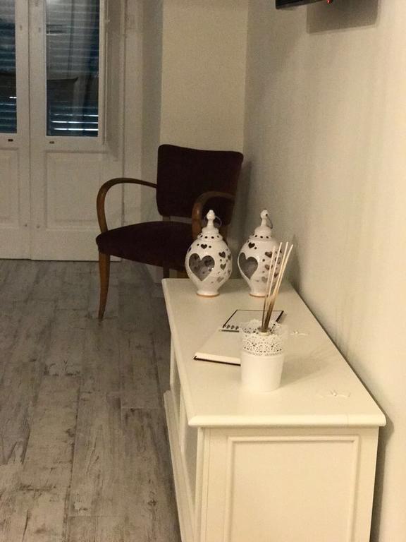 Bianco Melograno Appartamento Bari Esterno foto
